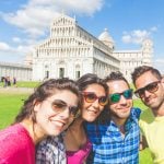 Tuscany_Pisa_Friends_Family_Selfie_Photo_Group_Leaning_Tower