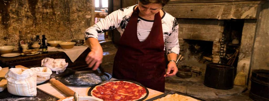 Italy Food Medieval Kitchen Pizza Wood
