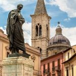 Abruzzo_Sulmona_Main_Square_XX_September_Ovid_History_Monument