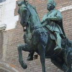 Emilia_Romagna_Ferrara_Duc_DEste_Statue