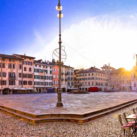 Friuli_Udine_San_Giacomo_Square_view_480x480_GL