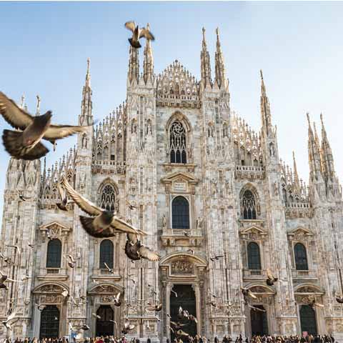 Lombardy_Milan_Duomo_Cathedral_Gothic_Facade_480x480_GL
