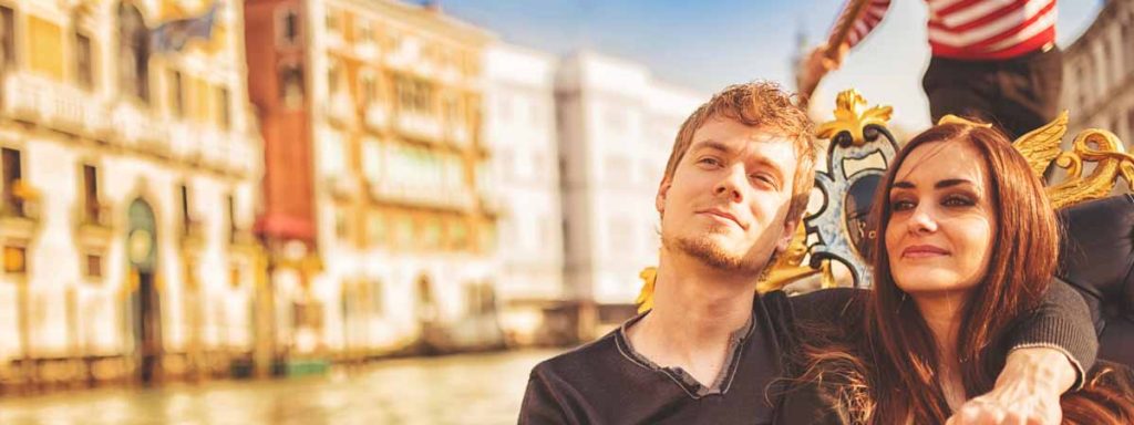 Venice Canal Grande Romantic Gondola Raid