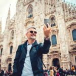 Lombardy_Milan_Piazza_Duomo_Tourist_Selfie_People
