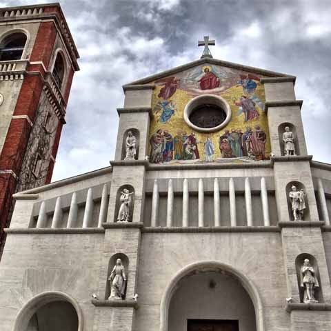 Tuscany_Lucca_Basilica_Duomo_Cathedral_View_480x480_GL0001