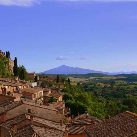 Tuscany_Montepulciano_View_Town_Panormaic_Hill_History_480x480_GL07