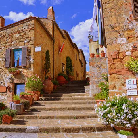 Tuscany_Pienza_Towns_Alleys_Streets_View_History_480x480_GL03