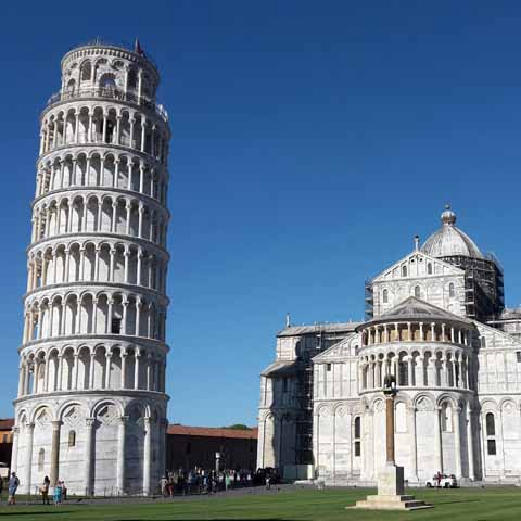 Tuscany_Pisa_Leaning_Tower_View_Detail_480x480_GL07