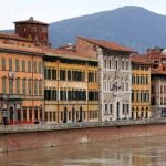 Tuscany_Pisa_Street_view_Culture_Arno_River_