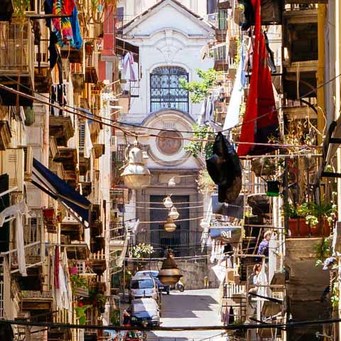 Campania_Naples_Street_View_Culture_Balconies_Life_12000x450_PR01