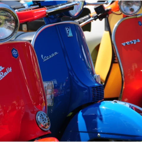 Embark on a thrilling Vespa journey through Italy! Traverse iconic routes, uncover hidden treasures, and immerse yourself in the authentic Italian lifestyle on two wheels. Ideal for adventure lovers and culture aficionados.
