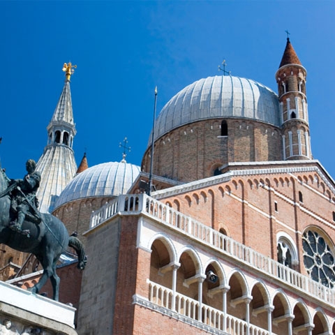 1483749315-_Veneto_Padua_Saint_Antony_Basilica_GL2