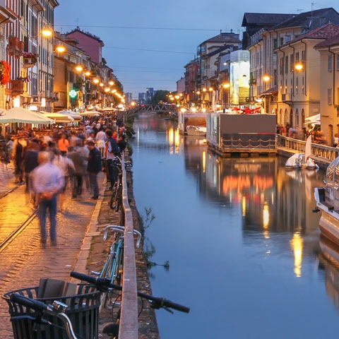 1483801775-_Lombardy_Milan_Navigli_at_Night_GL2