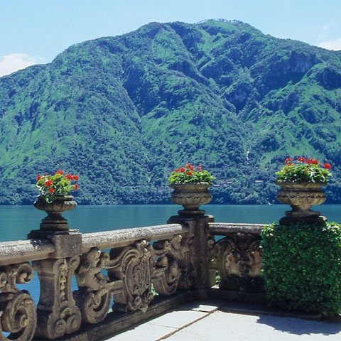 1483802103-_Lombardy_Como_Lake_Villa_Balbaniello_Balcony_view_GL
