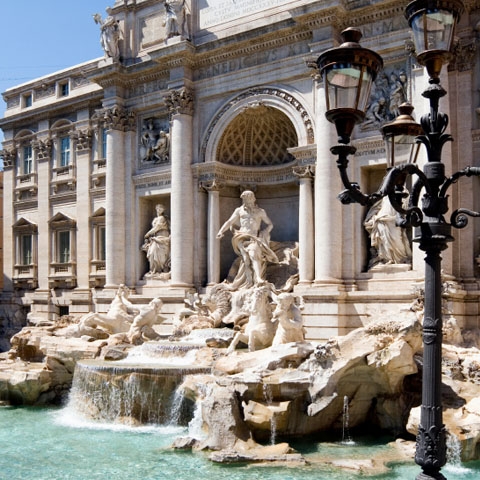 1483808200-_Lazio_Rome_Trevi_Fountain_View_Center_Particular_2_GL