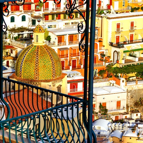 1483813264-_Campania_Amalfi_view_GL