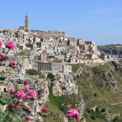 1484601703-_Basilicata_Matera_Ancient_Town_View_GL