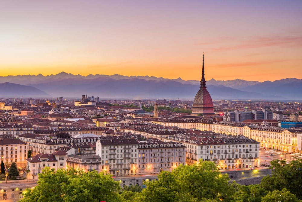 Piedmont_Turin_skyline e Mole Antonelliana_history_view
