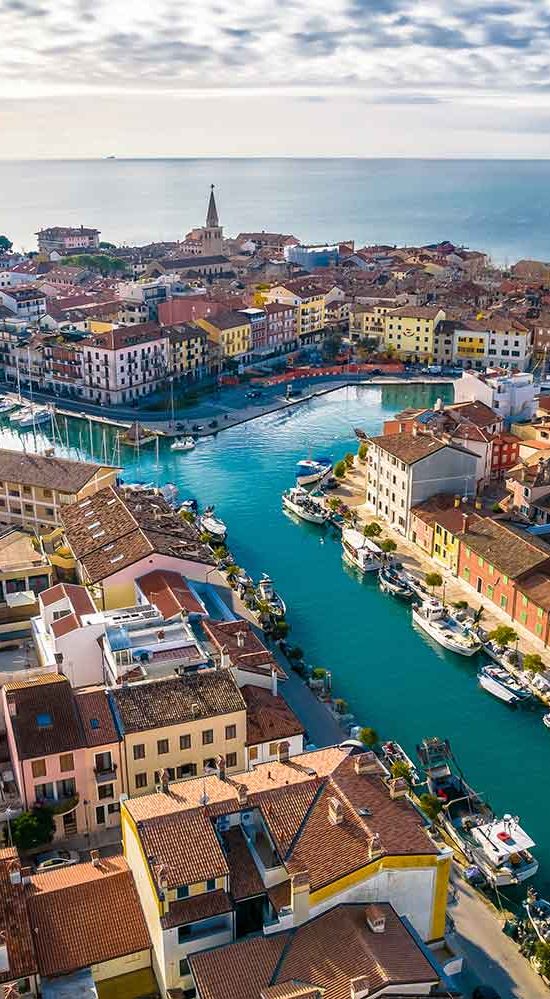 T2I-Friuli-Venezia-Giulia-GRADO-Aerial-City-View-1358647906-1500x999