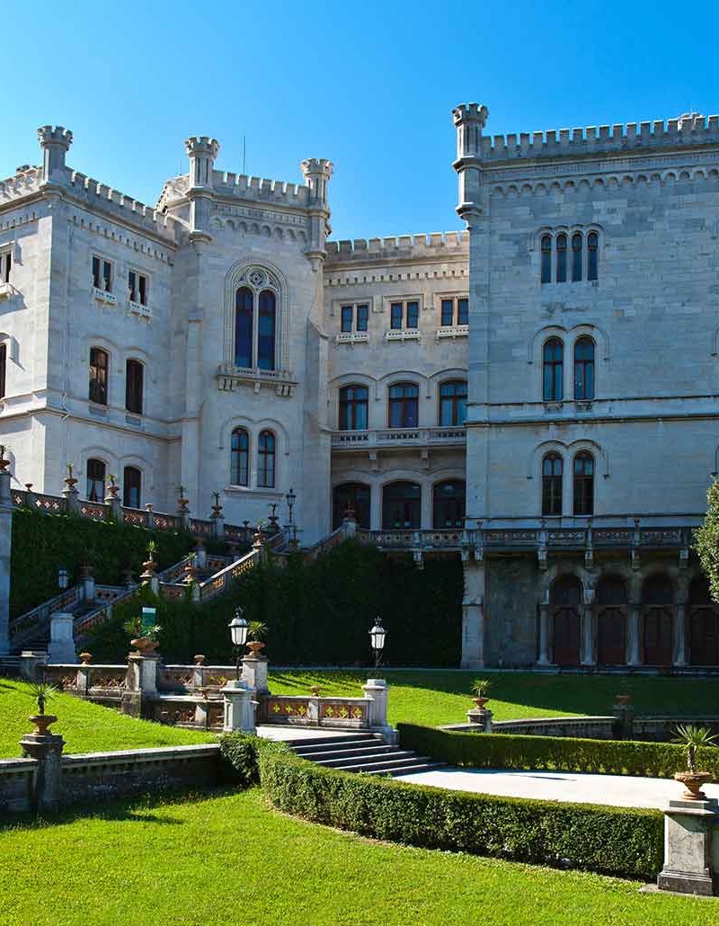 T2I-Friuli-Venezia-Giulia-TRIESTE-Miramare-Castle-History-183375305