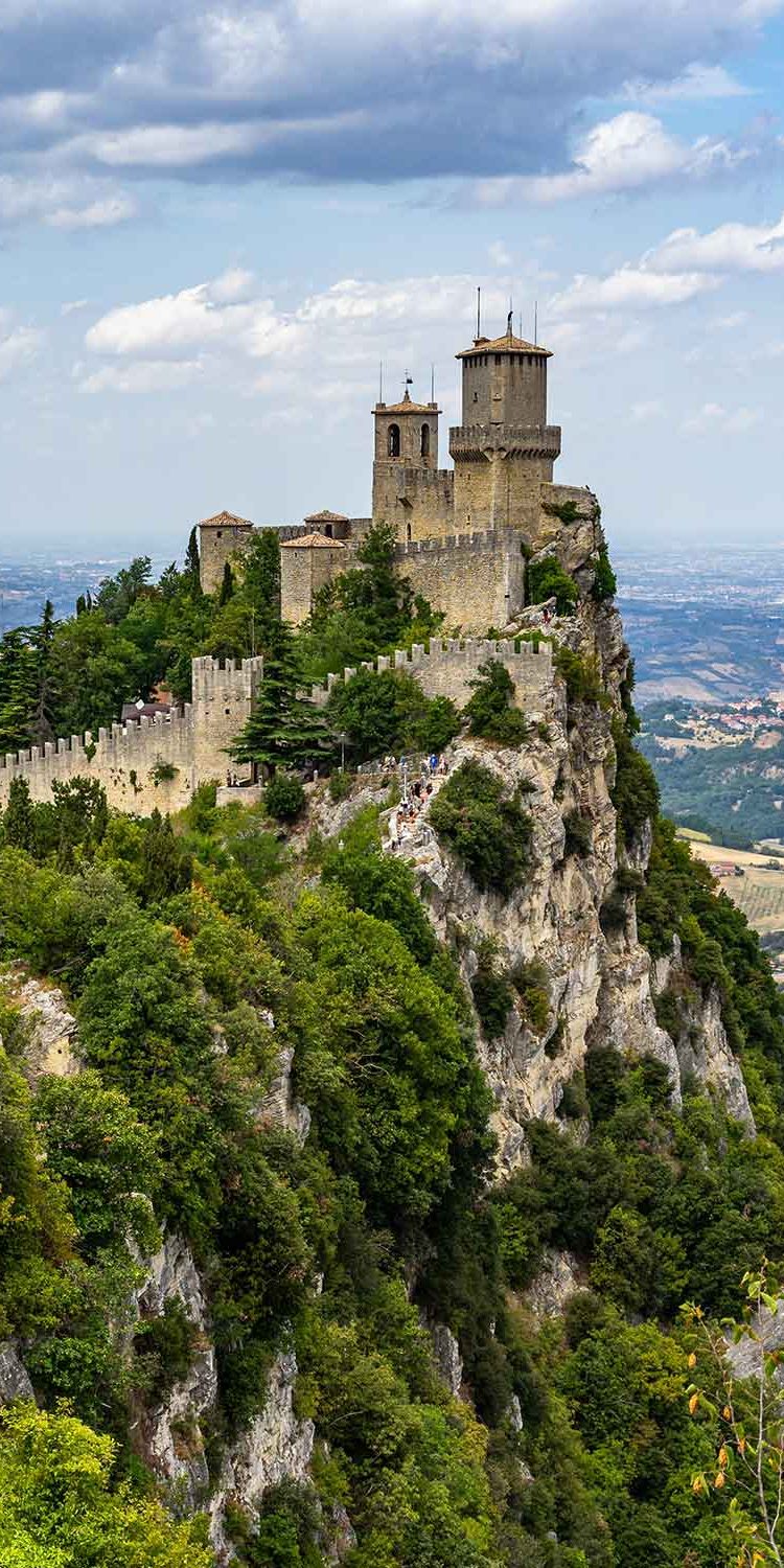 T2I-San-Marino-Towers-SS-2157351457